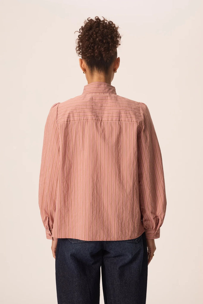 Camicia Des Petits Hauts blush righine e fiocco