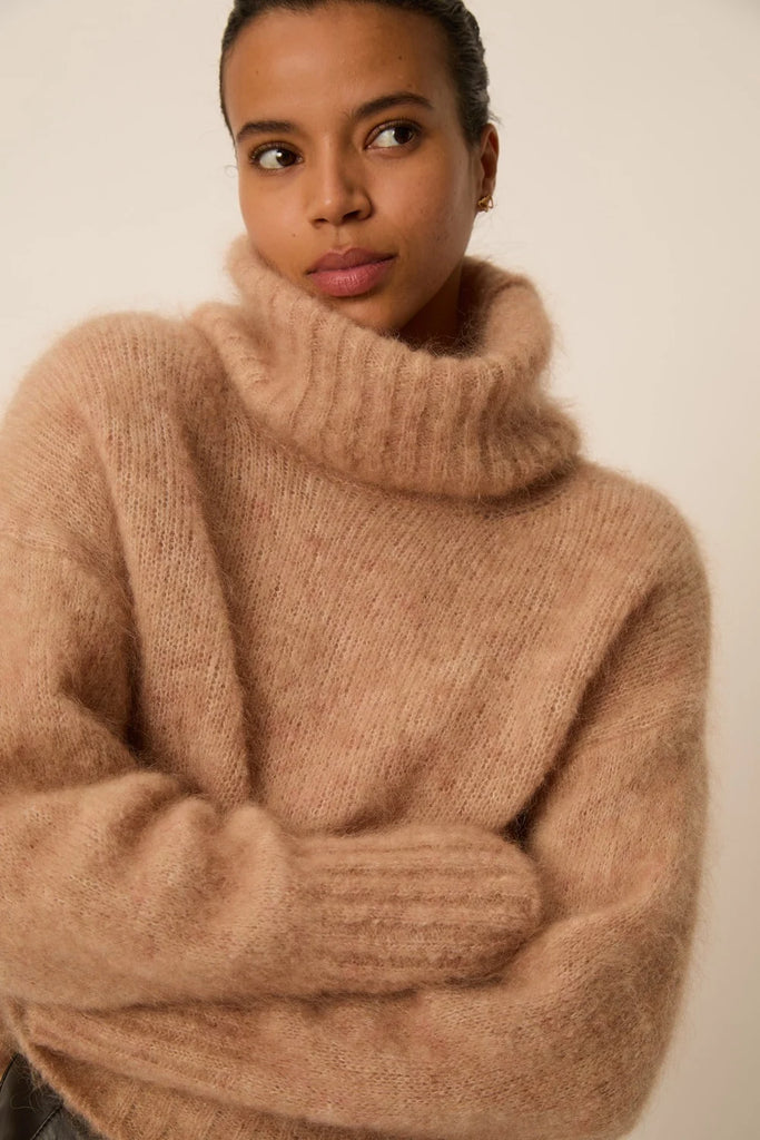 Maglione Des Petits Hauts collo alto blush chinè