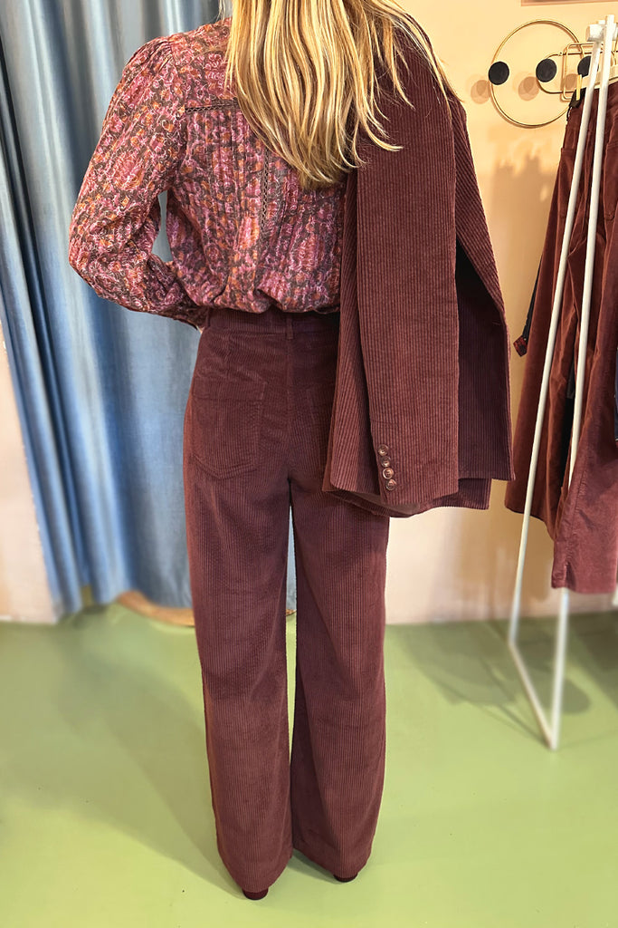 Pantaloni Des Petits Hauts color barolo in velluto a coste