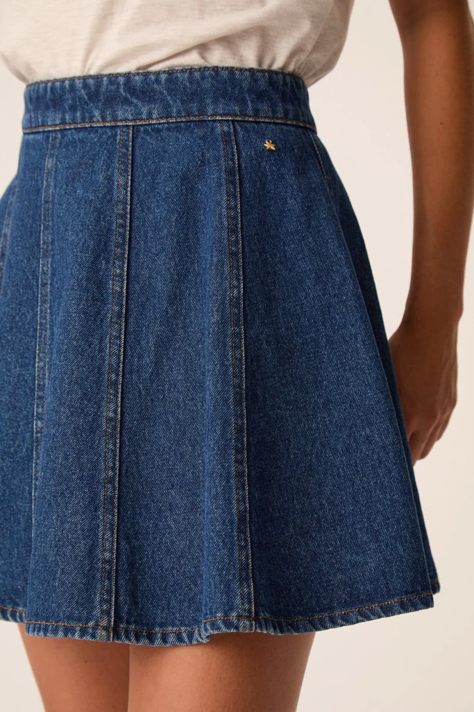 Gonna Des Petits Hauts pannelli denim