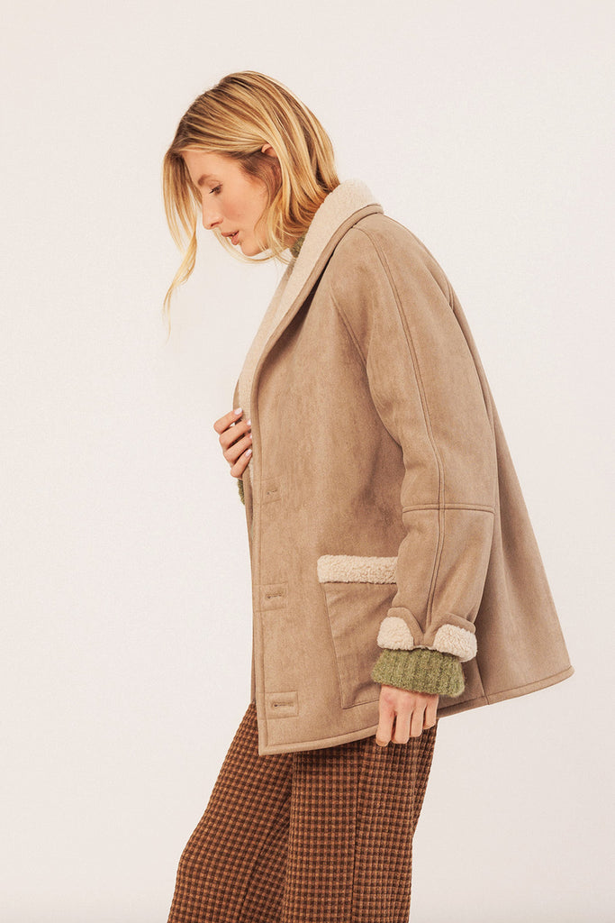 Eco Montone Indi and Cold color ercu scollo a scialle