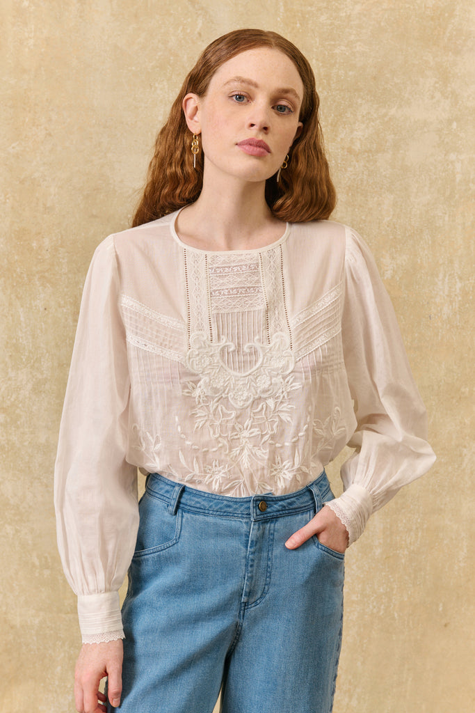 Camicia Louise Misha panna ricami