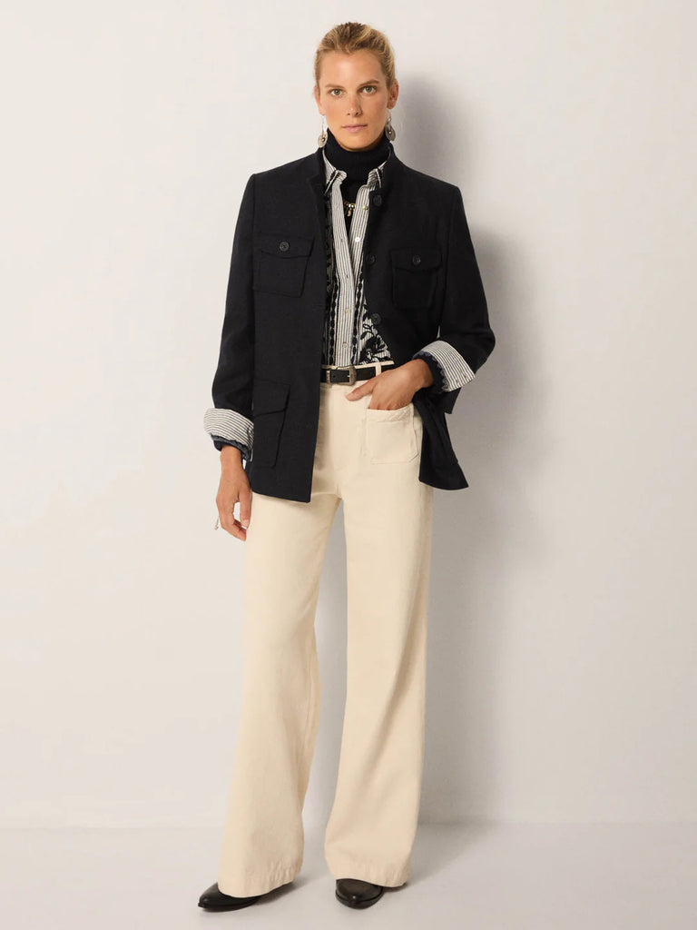 Blazer Maison Hotel shariana blu