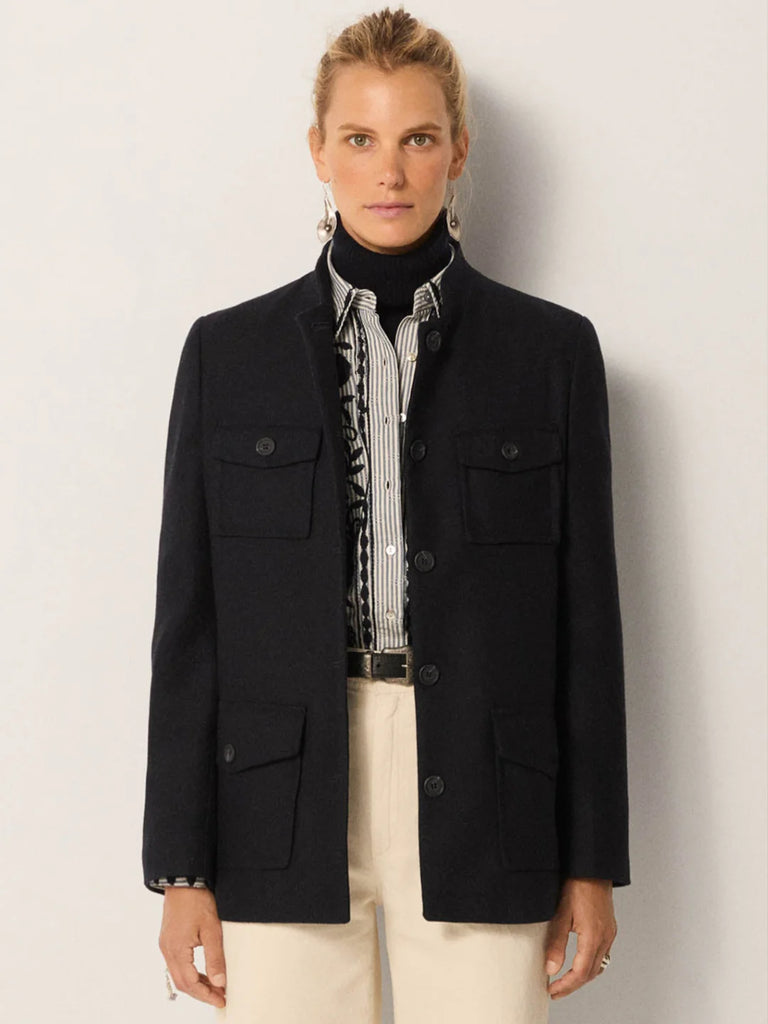 Blazer Maison Hotel shariana blu