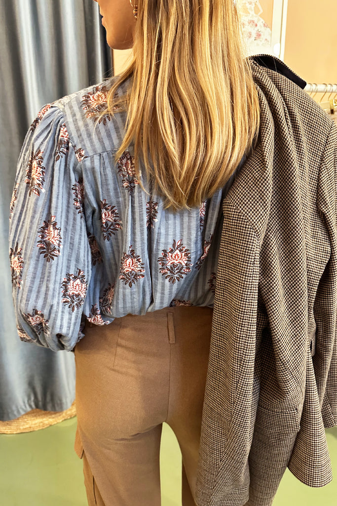 Camicia Maison Hotel carta da zucchero righe e fiori