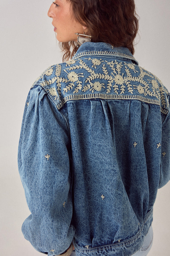 Giacchino Maison Hotel denim con ricami ecrù