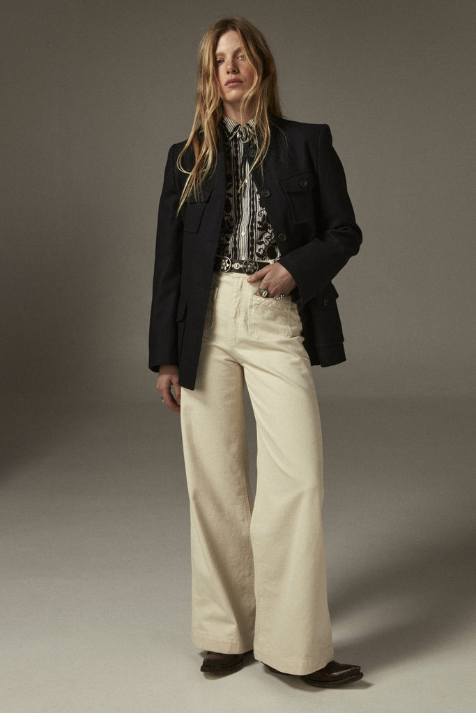 Blazer Maison Hotel shariana blu