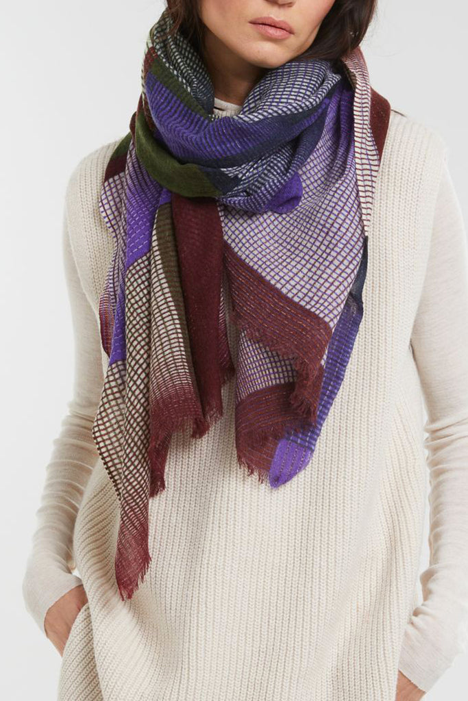 Sciarpa Ma Poesie in garza di lana fantasia reticolo viola e bordeaux