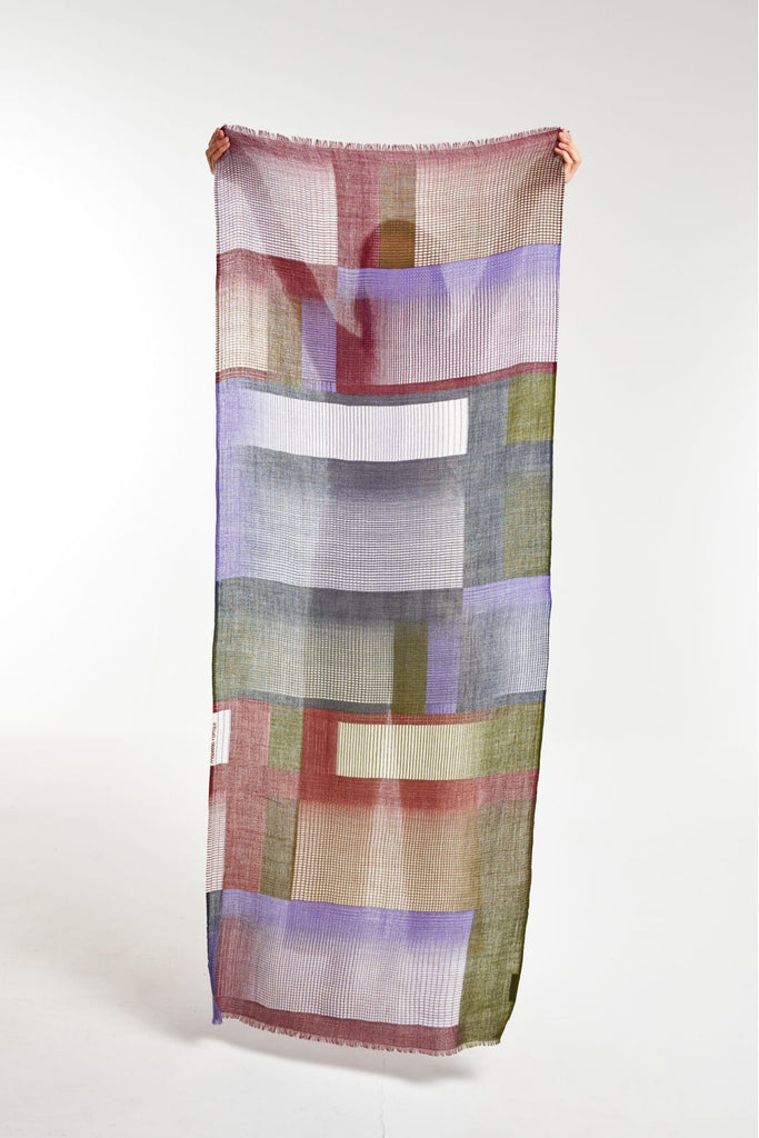 Sciarpa Ma Poesie in garza di lana fantasia reticolo viola e bordeaux