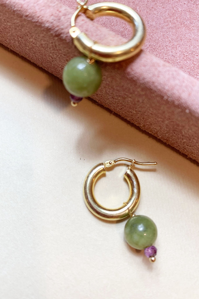 Orecchini Dressai cerchio pietra verde oliva e lilla