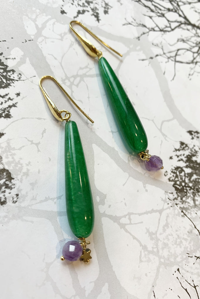 Orecchini Dressai lunghi pietra goccia verde e stelline